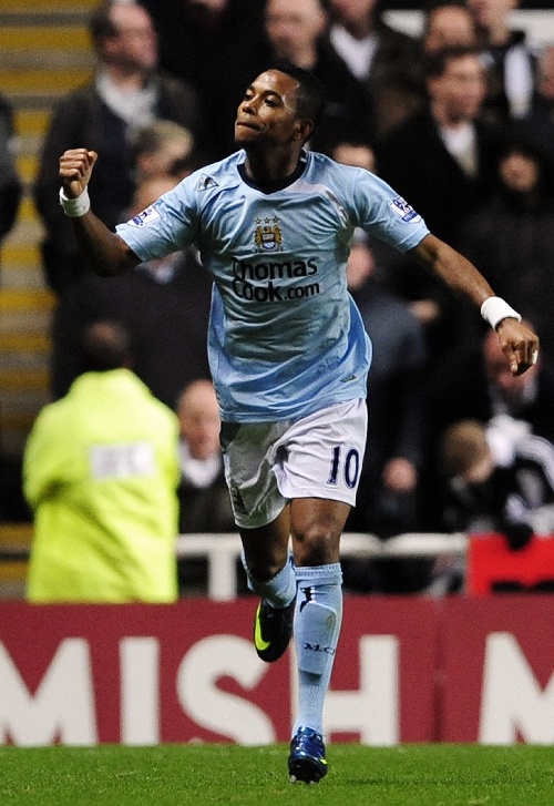 媒体人：跨年制度是迟早要考虑的，跨了才能真正融入世界体系