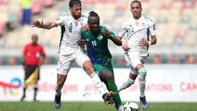 雷诺首次首发，展现高材生实力（雷诺首发亮相，尽显学霸风采）