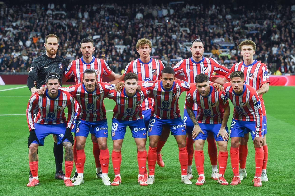 足球评论员兼作家，退役后的克拉默已在创作个人第二部小说