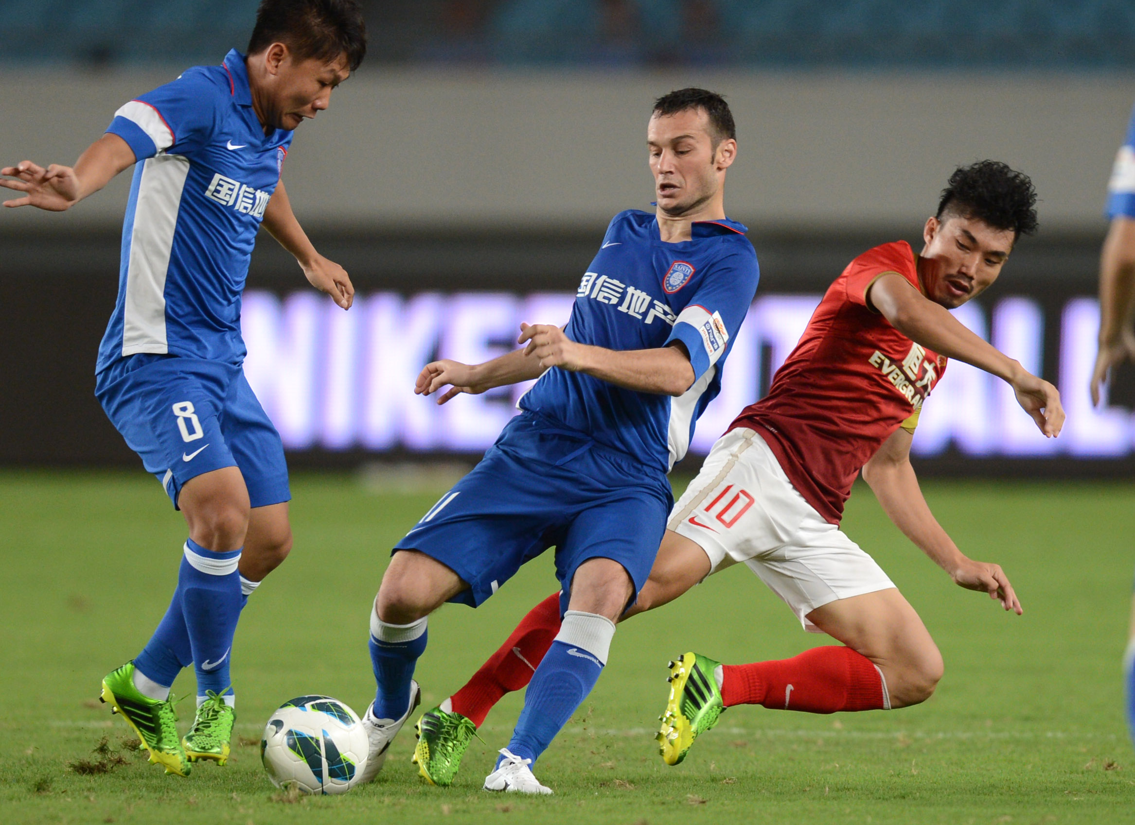 于鑫淼：学欧洲极端球迷训话并非理所应当，不是外国的就都好