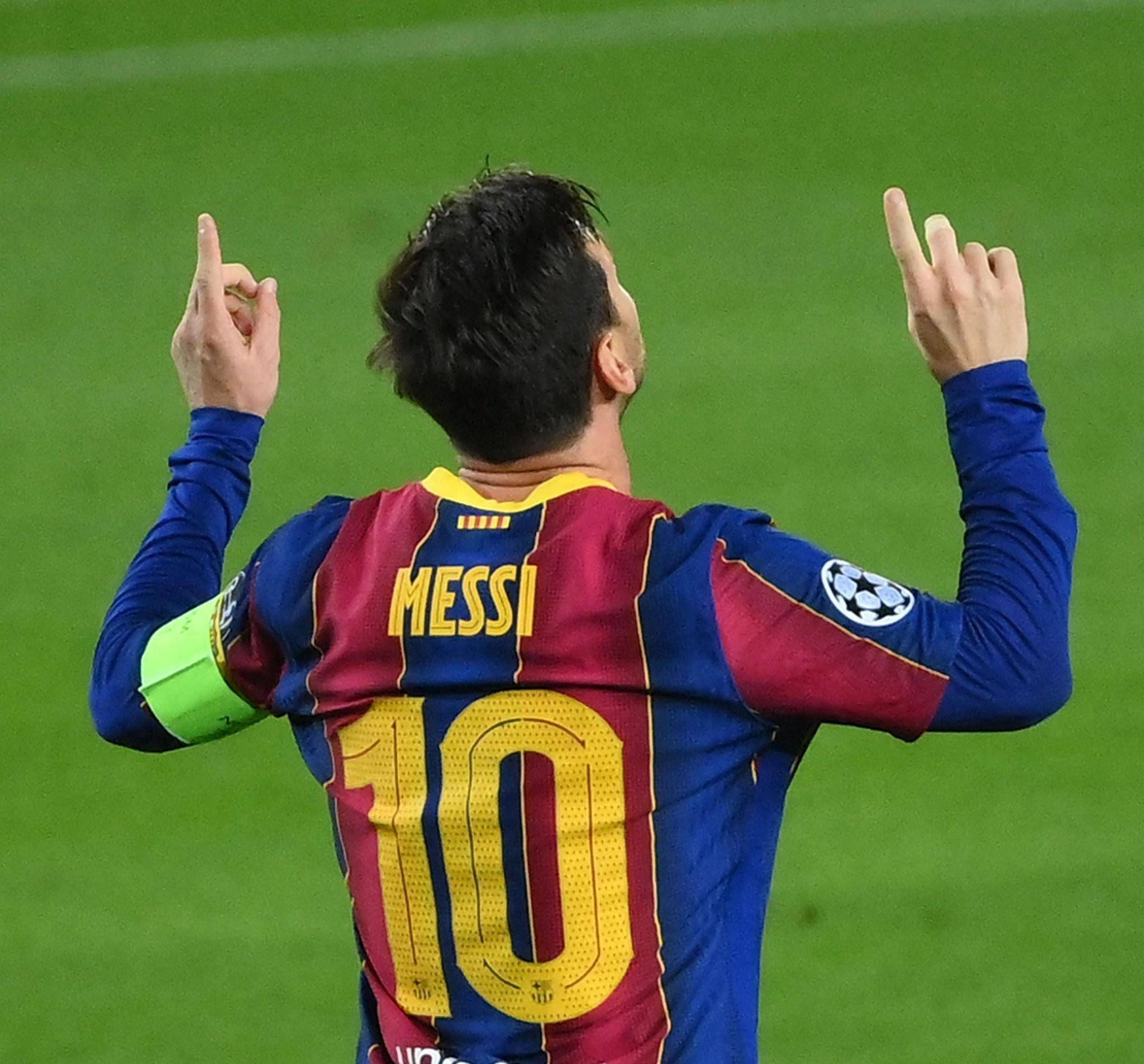 巴萨国王杯大名单：亚马尔、莱万领衔，什琴斯尼病愈回归（巴萨公布国王杯名单：亚马尔、莱万领衔，什琴斯尼病愈复出）