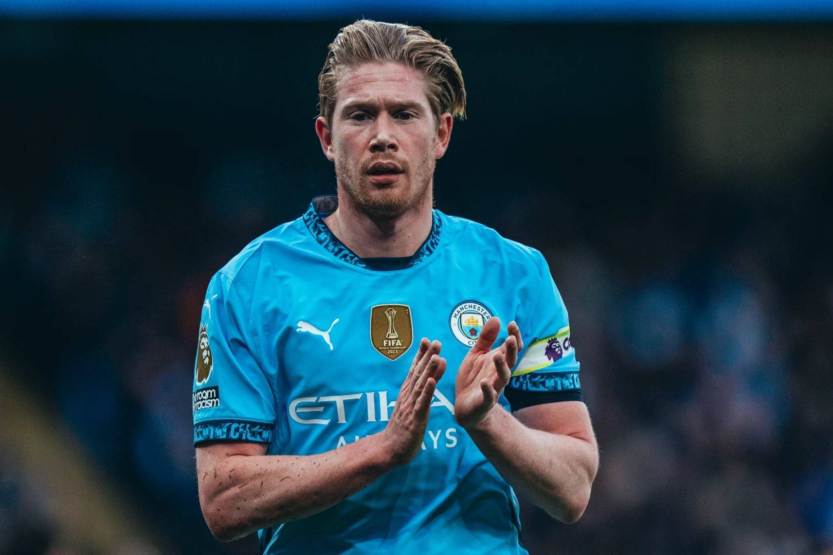 巴萨梅西进球破纪录欧冠历史时刻