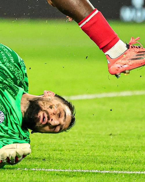 为什么客队球员需要在异地球场进行二十分钟的“暗适应”练习