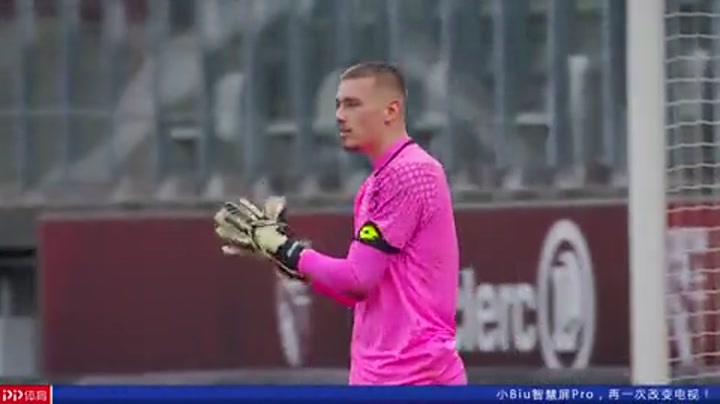 全市场：意甲多家俱乐部有意齐尔克泽，曼联尚未批准其离队（全市场：意甲多队追逐齐尔克泽，曼联暂未同意放行）