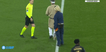 K77成为历史首位为法国俱乐部在两项国际赛事决赛破门的球员（K77改写纪录：首位代表法国俱乐部在两项国际赛事决赛破门的球员）